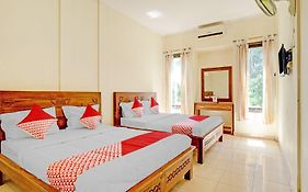 Oyo 3062 Pondok Wisata Dewata